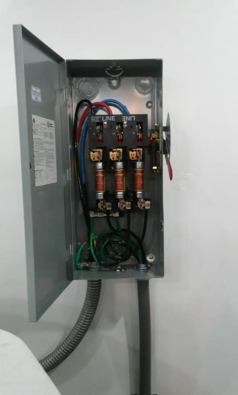 Three-phase disconnect switch installed for Smoke Detector Installation in Fullerton